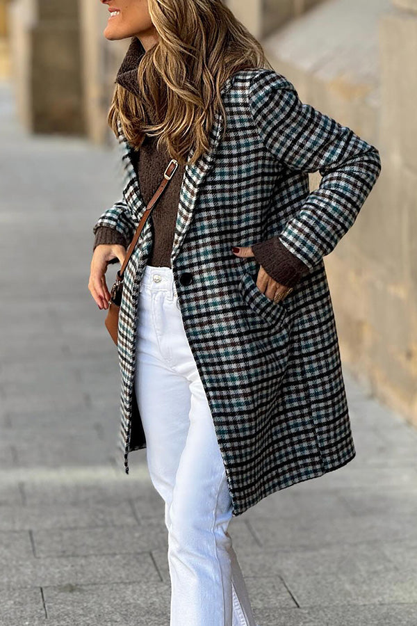 Classic Vintage Coat with a Flattering Fit