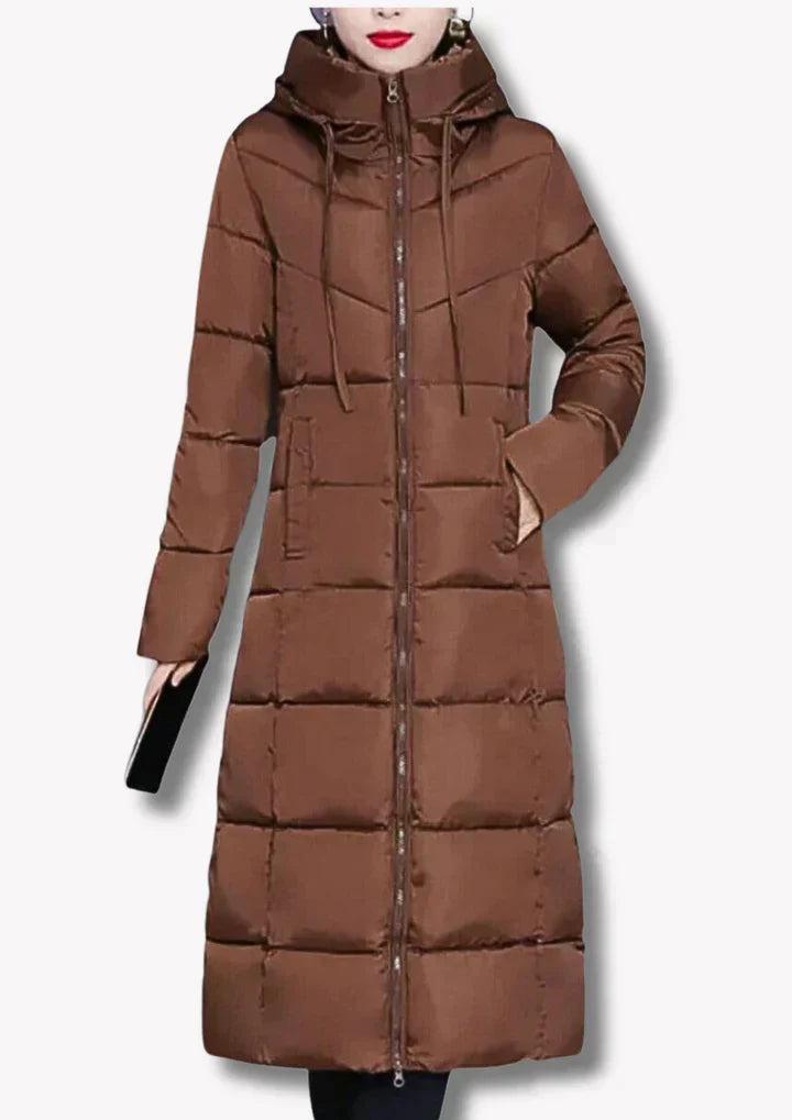Beautifully Finished Coat in a Timeless Design