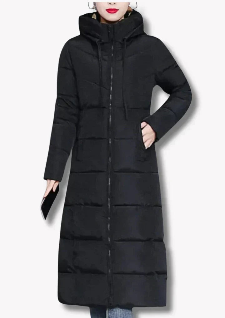 Beautifully Finished Coat in a Timeless Design