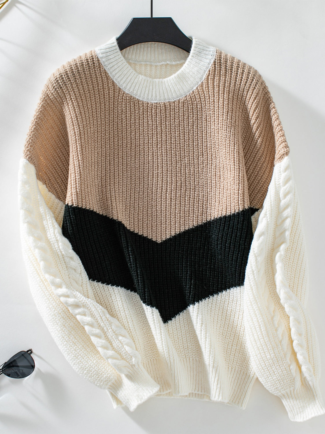 Classic Vintage Sweater with a Flattering Fit