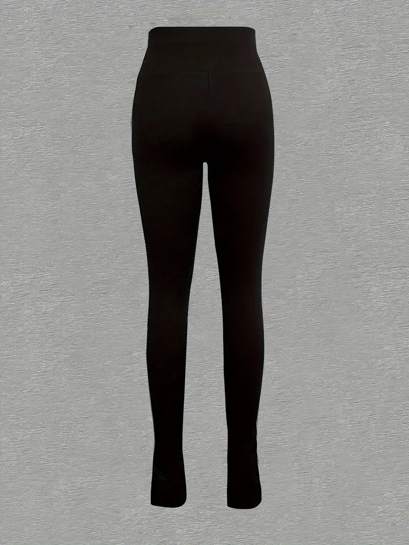 Well Tailored Garment with a Graceful Silhouette
