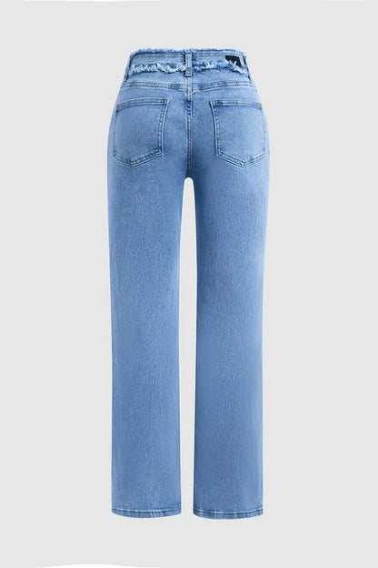 Sophisticated Garment with a Clean Classic Look