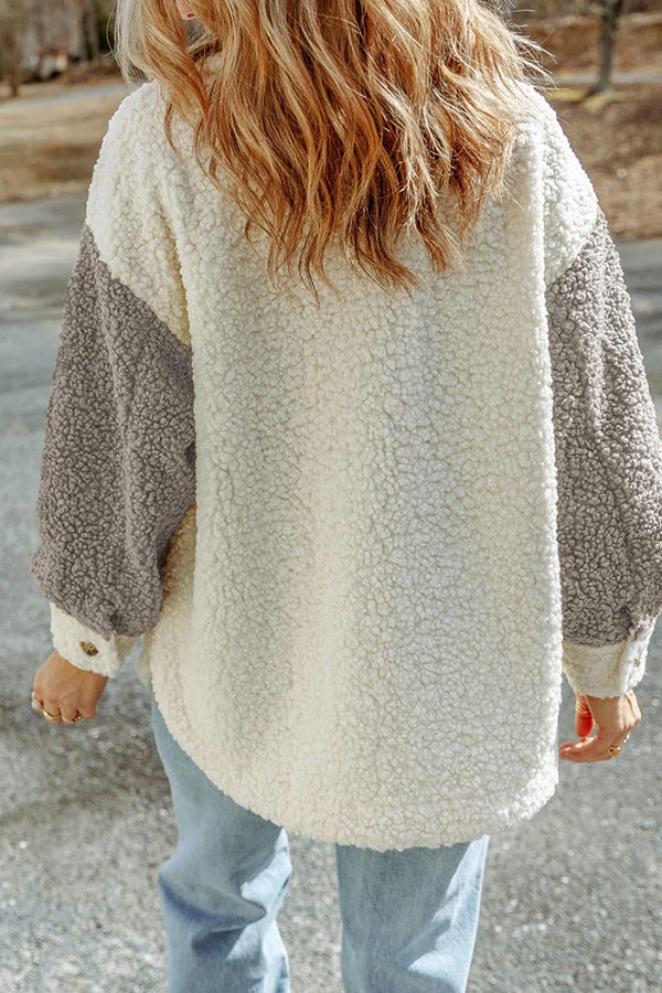 Gracefully Styled Coat for Any Occasion