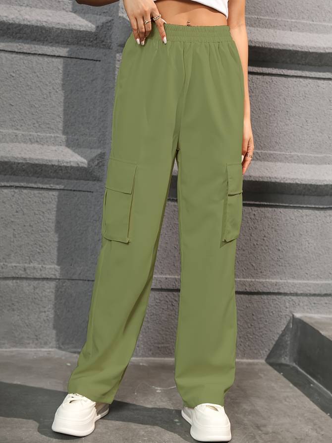Beautifully Finished Pants in a Timeless Design