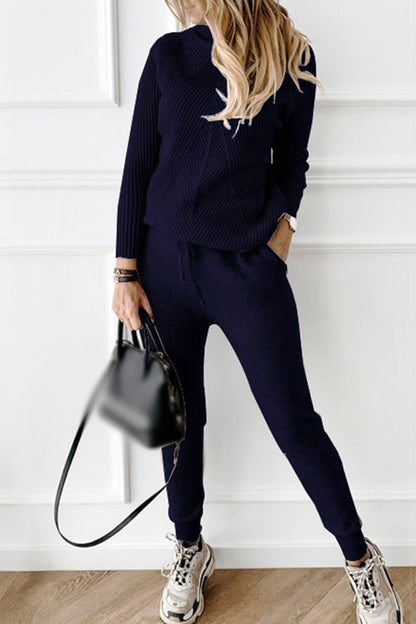 Klassisesti suunniteltu Villapaita