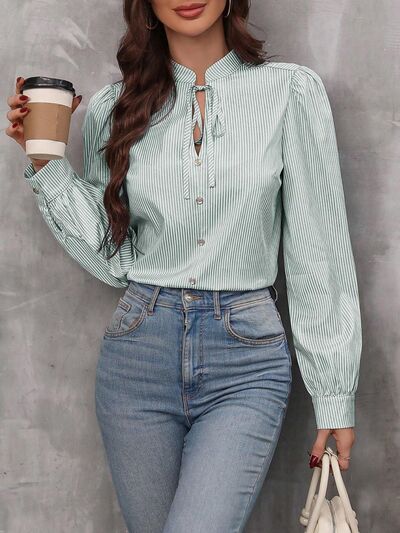 Classic Vintage Shirt with a Flattering Fit