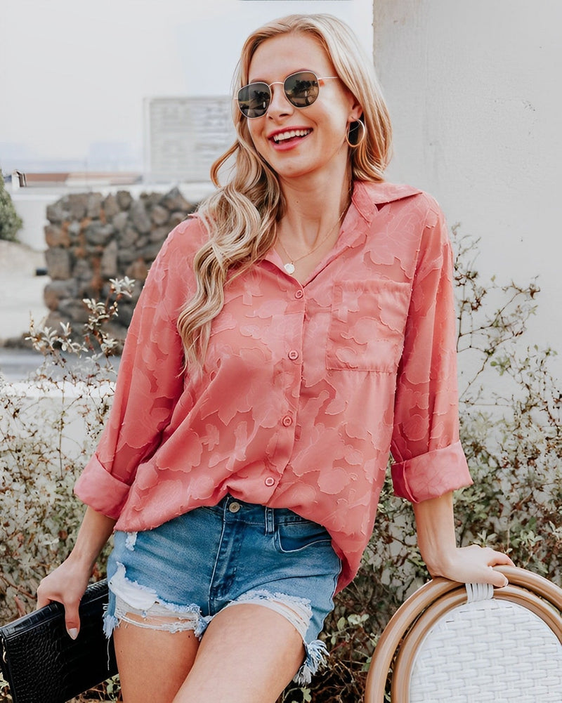 Beautifully Crafted Blouse in a Classic Style