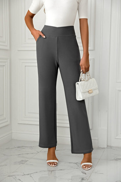 Beautifully Finished Trousers in a Timeless Design