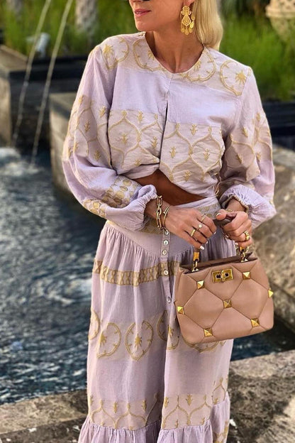 Gracefully Styled Garment for Any Occasion
