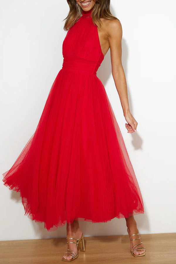 Sophisticated Dress with a Clean Classic Look