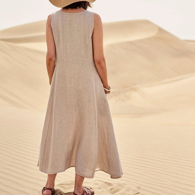 Polished Dress with an Effortless Classic Look