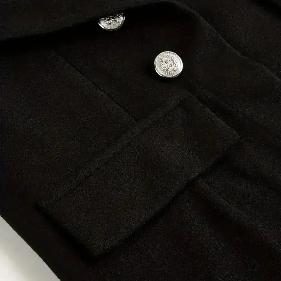 Beautifully Finished Blouse in a Timeless Design