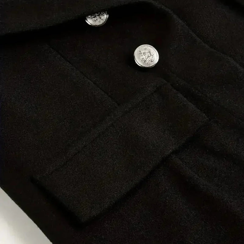 Beautifully Finished Blouse in a Timeless Design