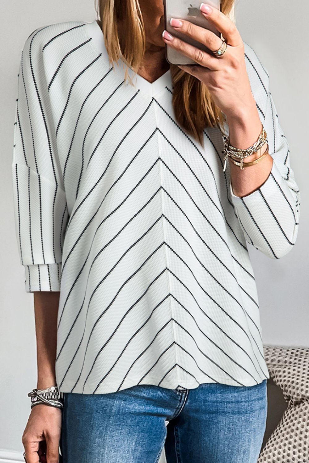Classic Vintage Blouse with a Flattering Fit