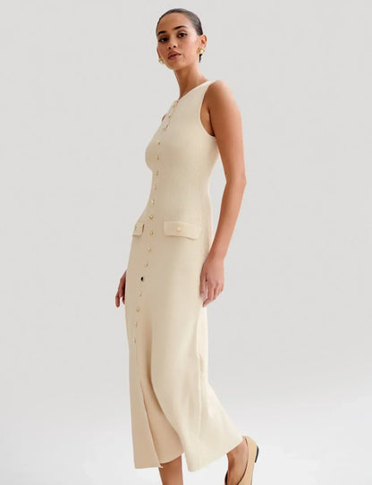 Polished Garment with an Effortless Classic Look