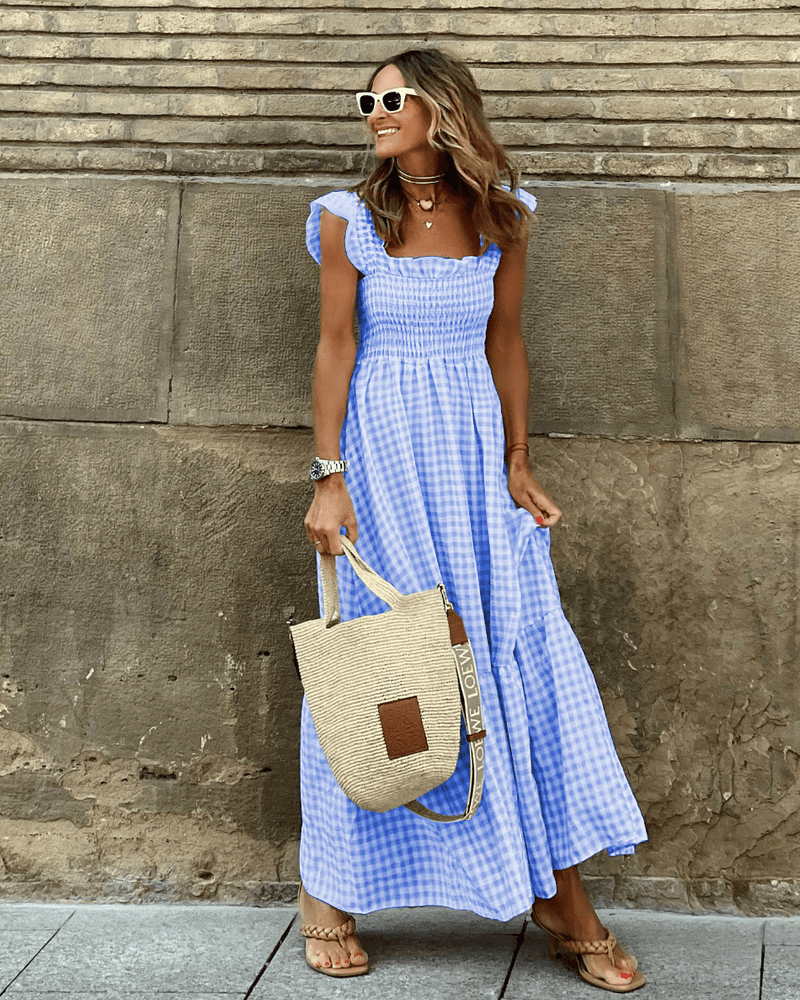 Effortlessly Elegant Dress with a Timeless Design