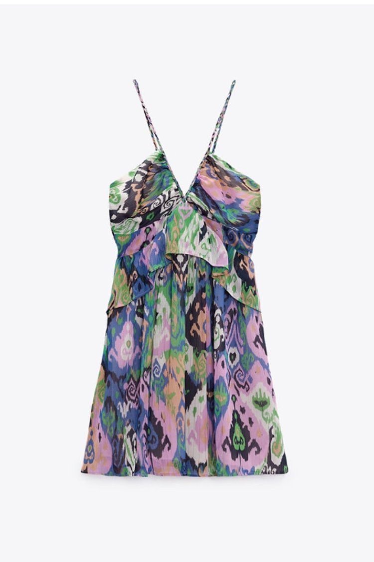 Effortlessly Elegant Dress with a Timeless Design