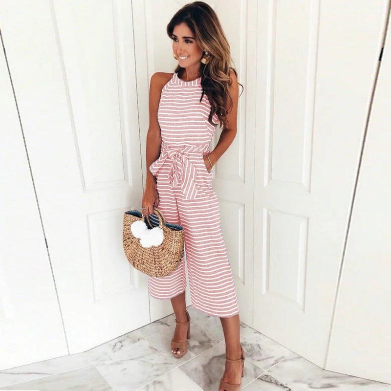 Sophisticated Garment with a Clean Classic Look