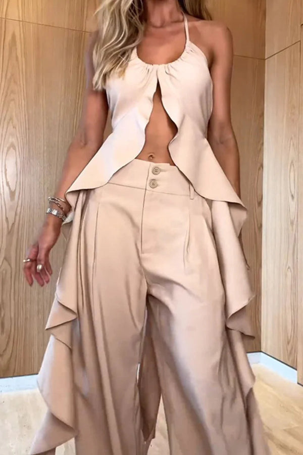 Sophisticated Garment with a Clean Classic Look
