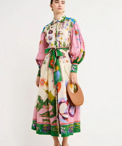 Classic Vintage Dress with a Flattering Fit