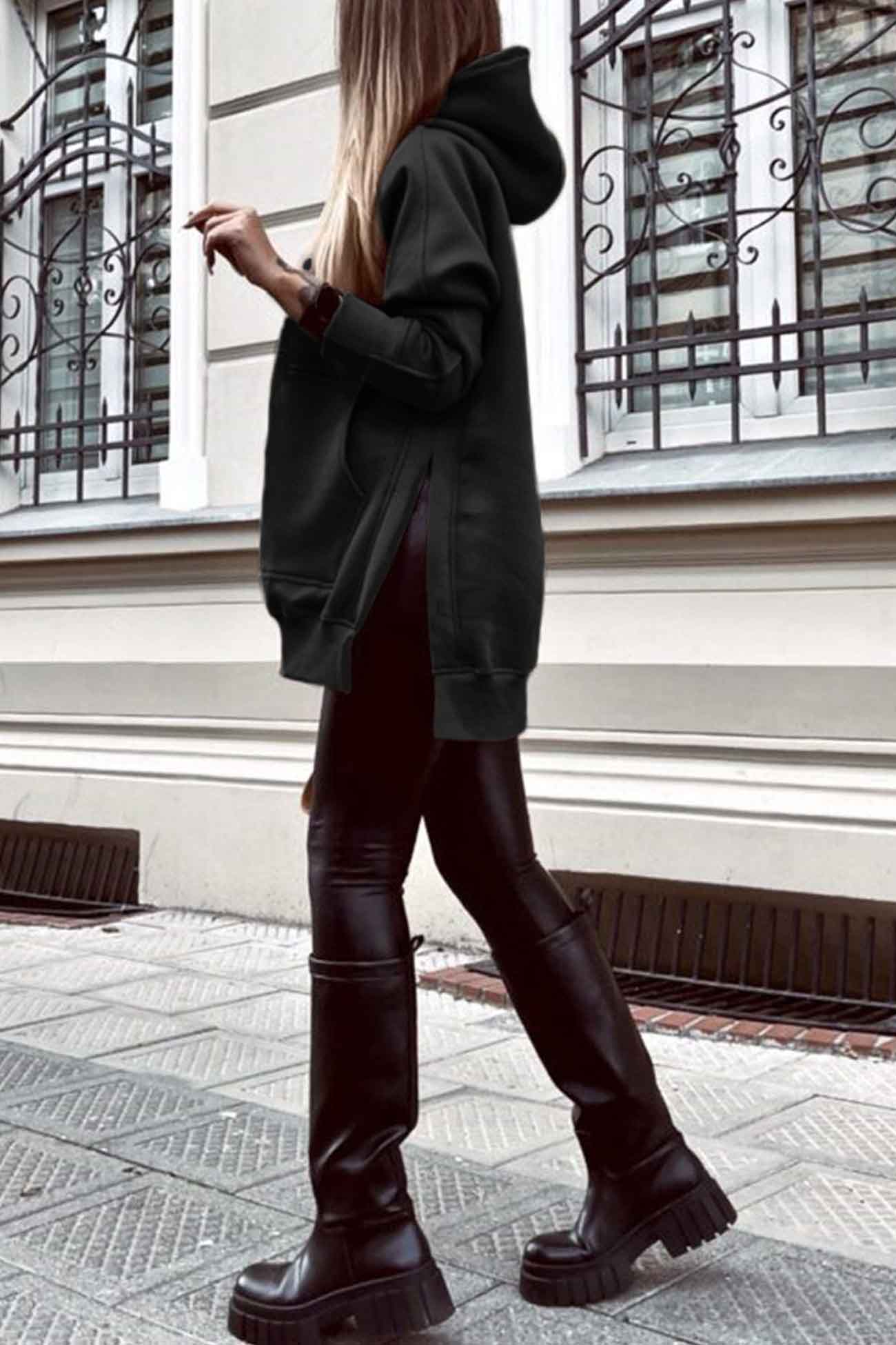Effortlessly Elegant Garment with a Timeless Design