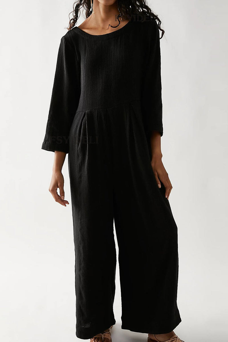 Well Tailored Garment with a Graceful Silhouette