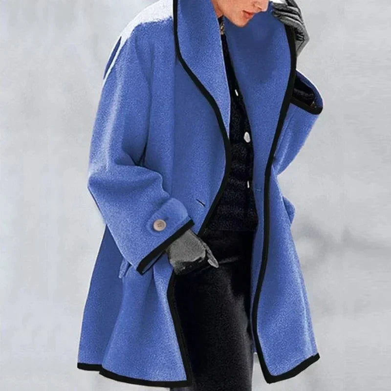 Well Tailored Coat with a Graceful Silhouette