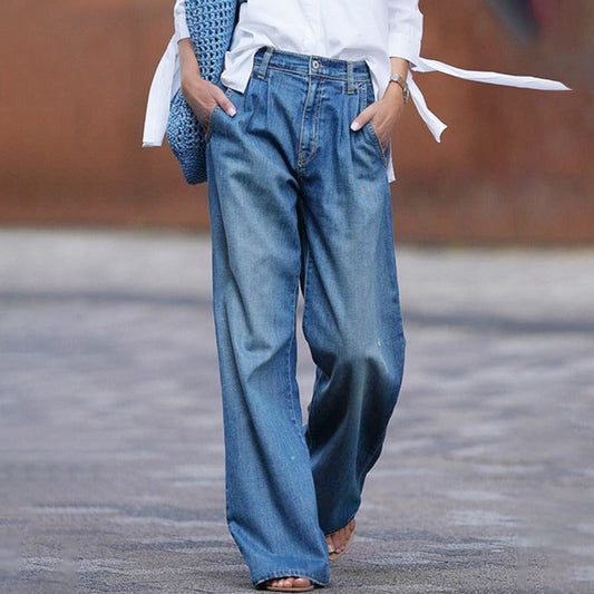 Gracefully Styled Garment for Any Occasion