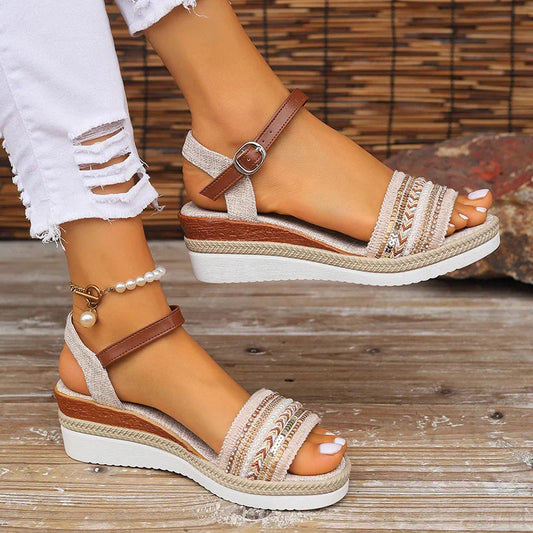 Chic Orthopedic Sandals with Unique Design