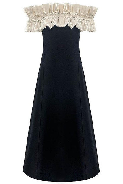 Beautifully Crafted Dress in a Classic Style