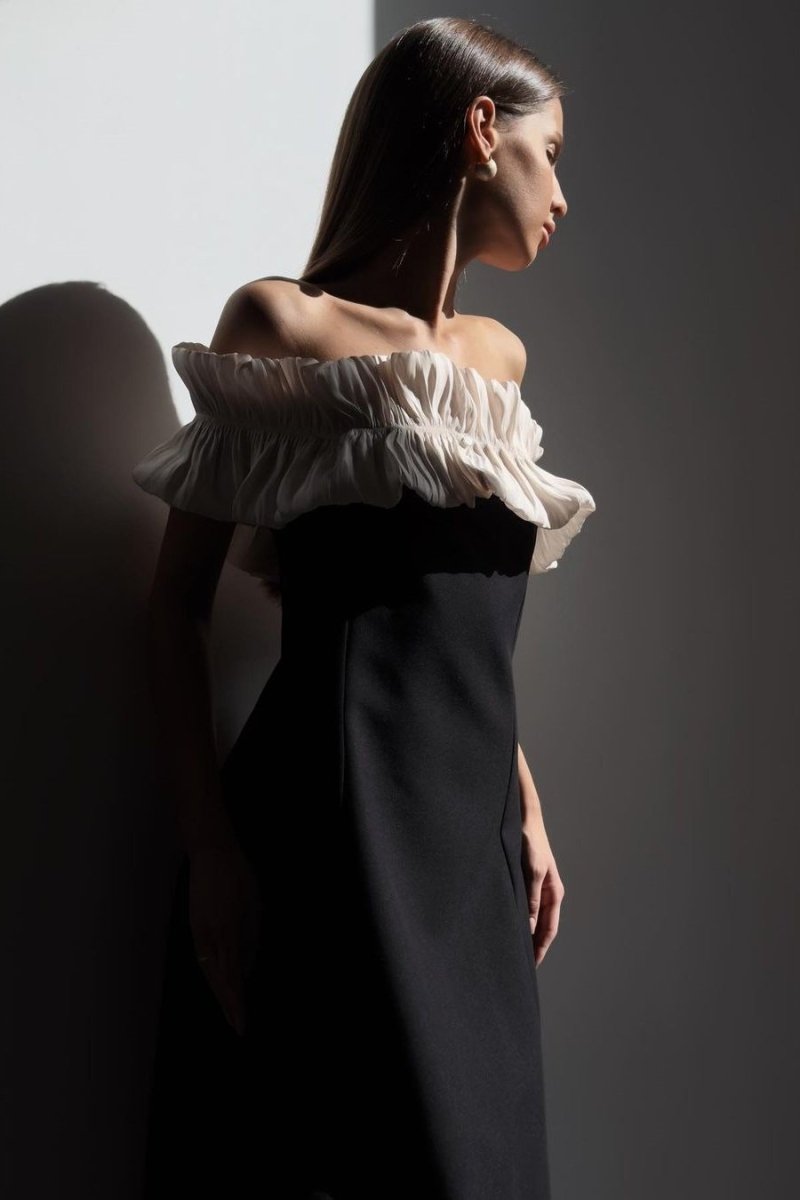 Beautifully Crafted Dress in a Classic Style