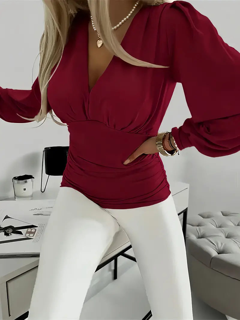 Classic Vintage & Enduringly Stylish Blouse