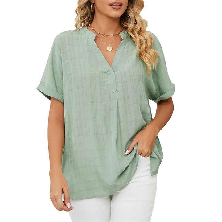 Beautifully Crafted Blouse in a Classic Style