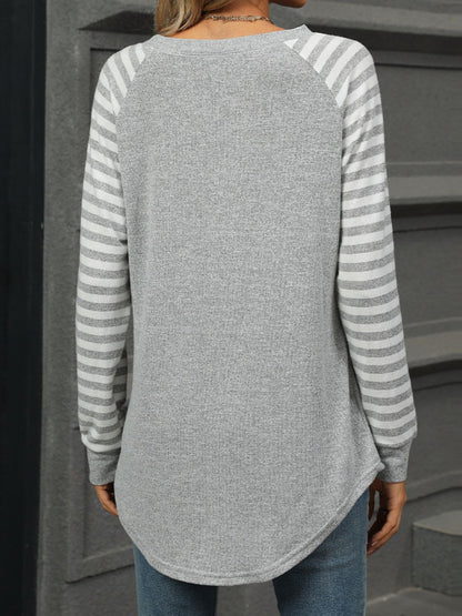 Beautifully Finished T-Shirt in a Timeless Design