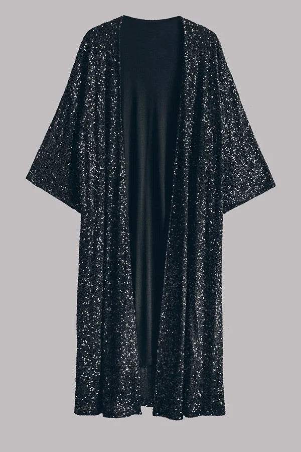 Effortlessly Elegant Garment with a Timeless Design