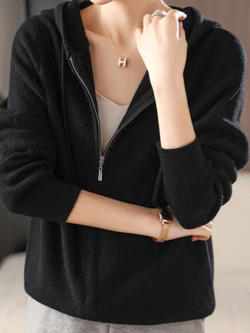 Classic Ring with Timeless Appeal