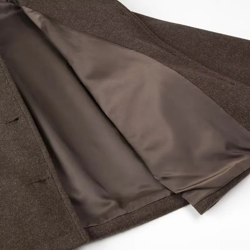 Sophisticated Jacket with a Clean Classic Look