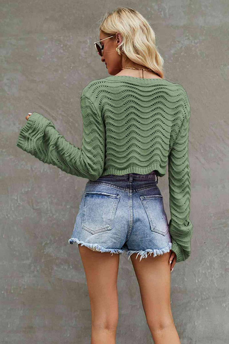 Effortlessly Elegant Sweater with a Timeless Design