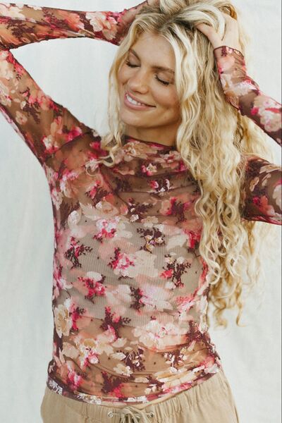Classic Vintage Top with a Flattering Fit