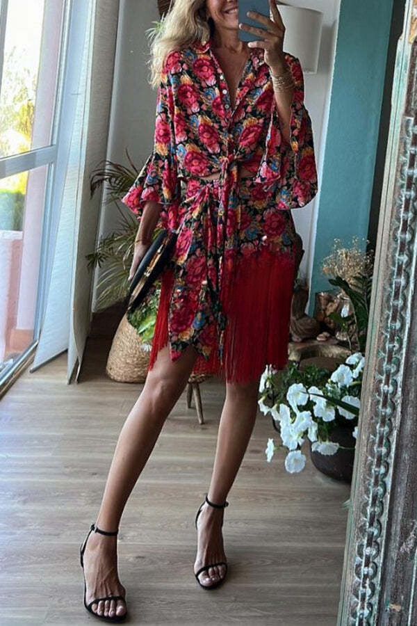 Classic Vintage Shirt with a Flattering Fit