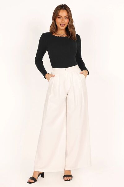 Elegantly Styled T-Shirt for Everyday Wear