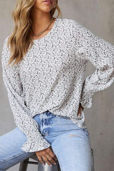 Gracefully Styled Blouse for Any Occasion