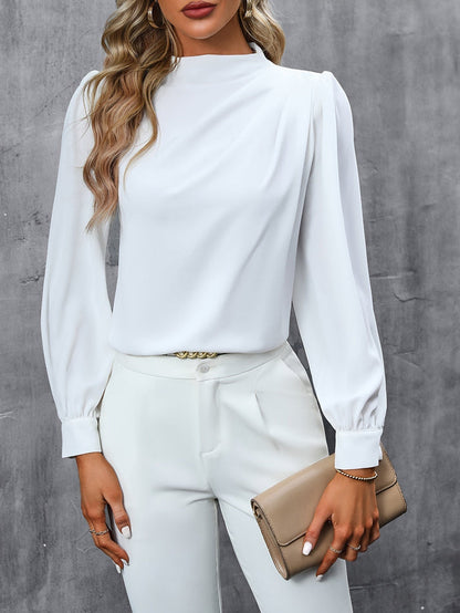 Classic Vintage & Enduringly Stylish Blouse