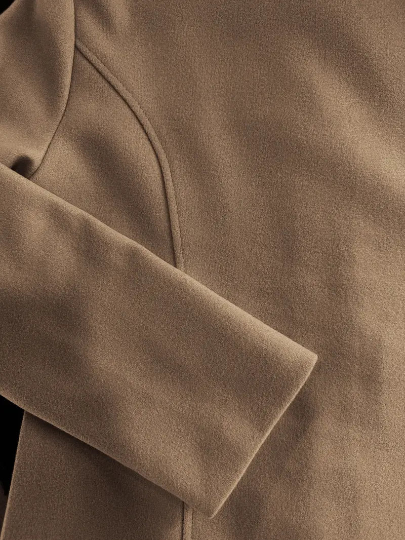 Beautifully Crafted Coat in a Classic Style