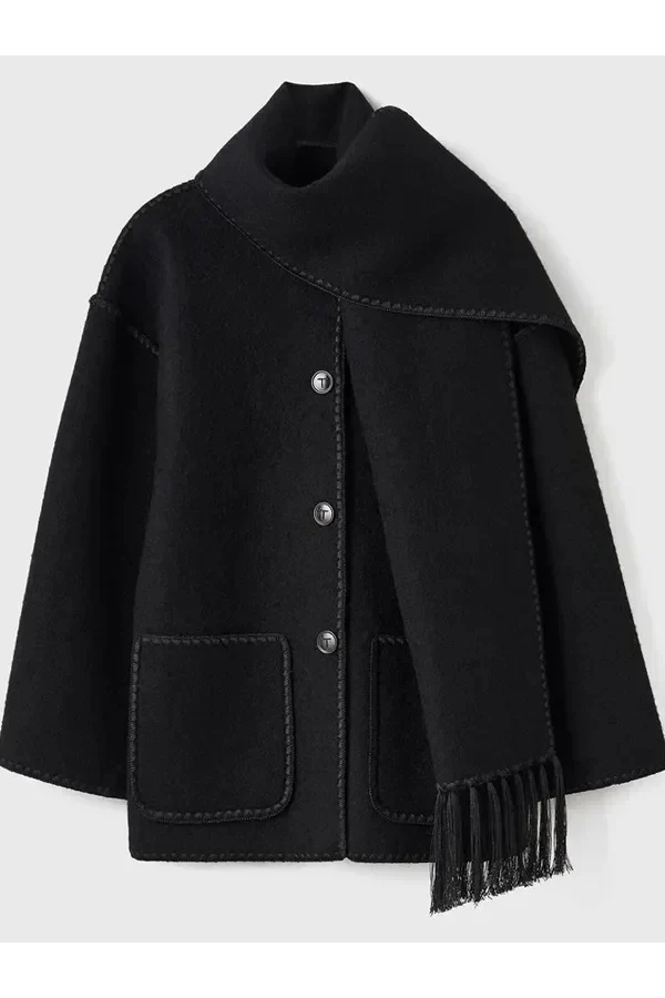 Classic Vintage & Enduringly Stylish Coat