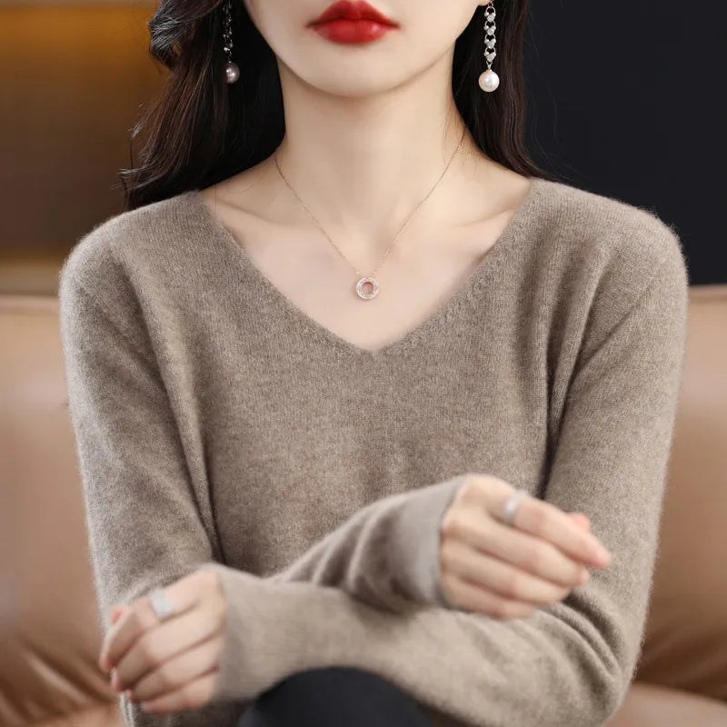 Beautifully Finished Sweater in a Timeless Design