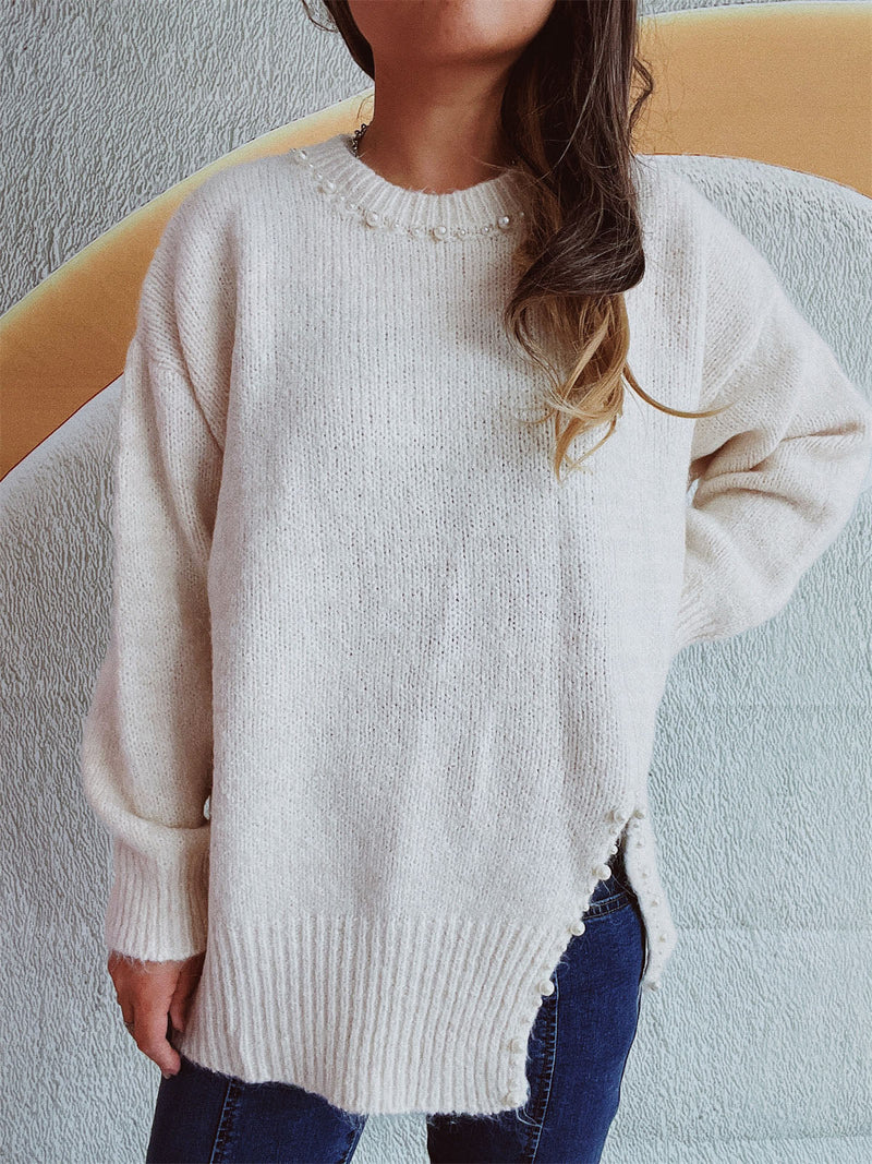 Effortlessly Elegant Sweater with a Timeless Design
