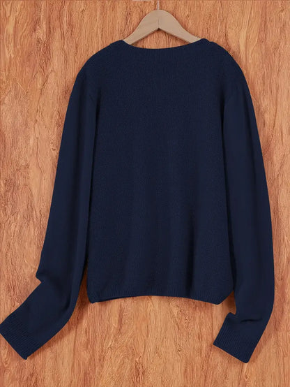 Effortlessly Elegant Cardigan with a Timeless Design