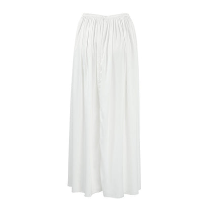 Beautifully Finished Garment in a Timeless Design