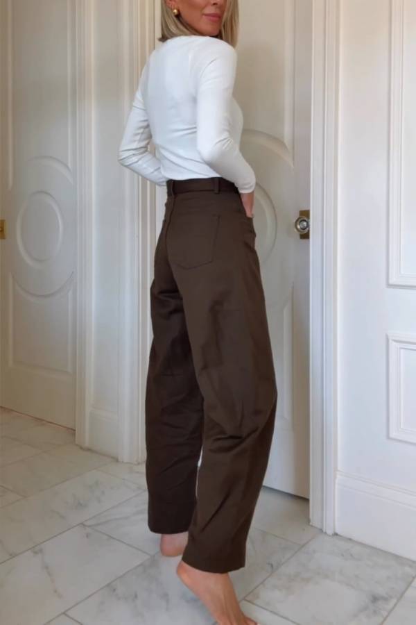 Sophisticated Pants with a Clean Classic Look